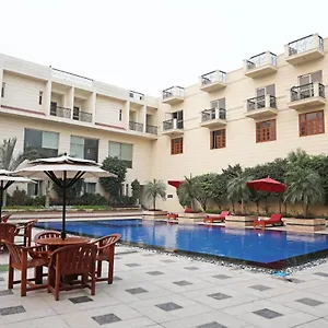 Westend - And Banquet Near Delhi Airport New Delhi
