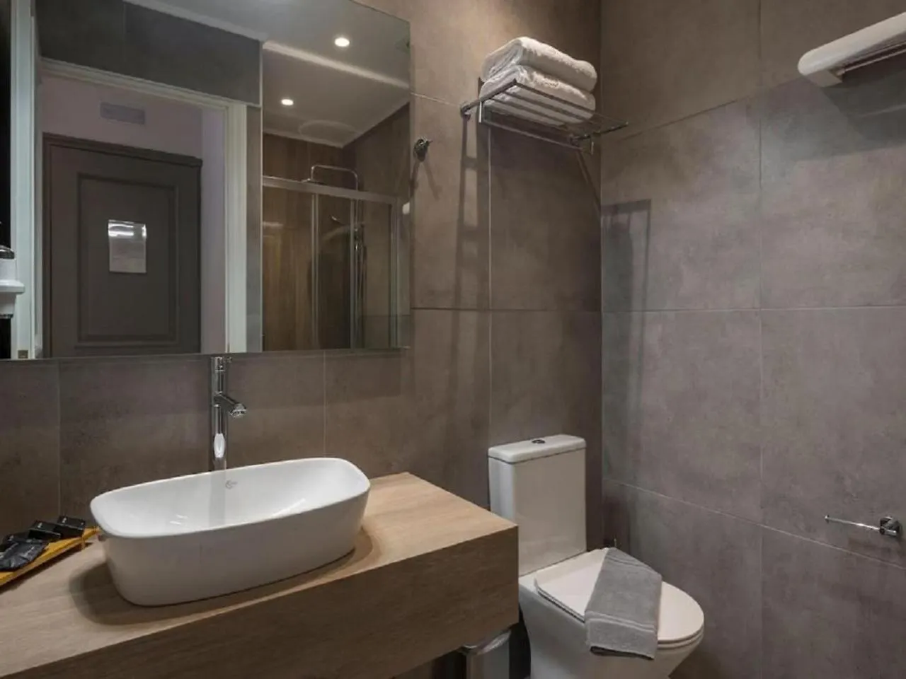 Hotel Tu Casa International Near Delhi Airport New Delhi